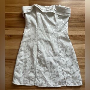 Lucy in the Sky White Strapless Floral Dress